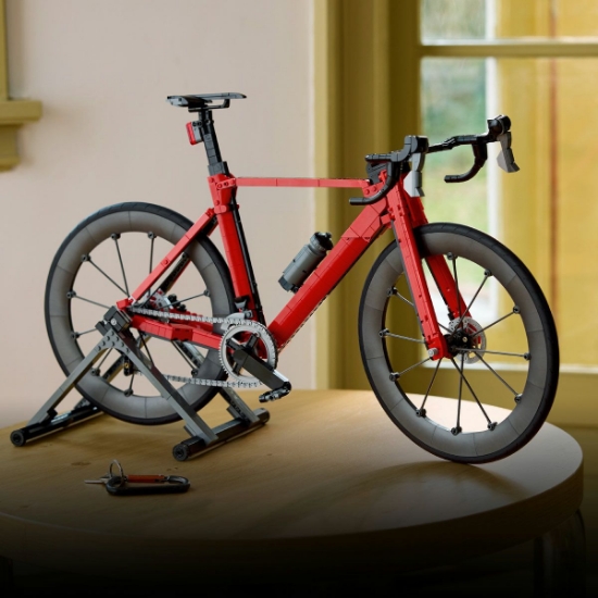 Imagine LEGO ICONS BICICLETA DE SOSEA 11380