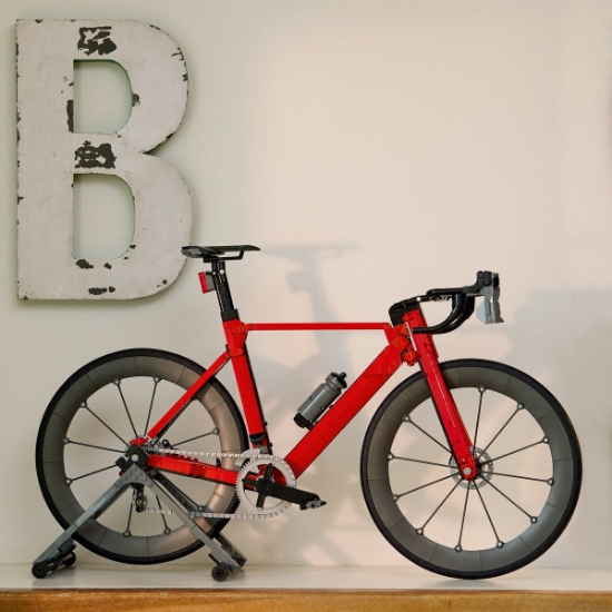 Imagine LEGO ICONS BICICLETA DE SOSEA 11380