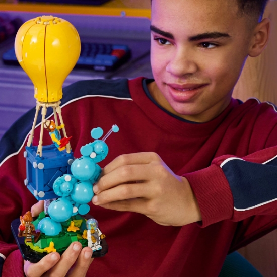 Imagine LEGO FORTNITE SUPPLY DROP 77080