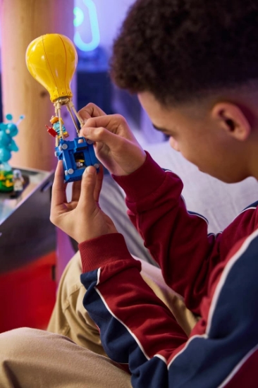 Imagine LEGO FORTNITE SUPPLY DROP 77080