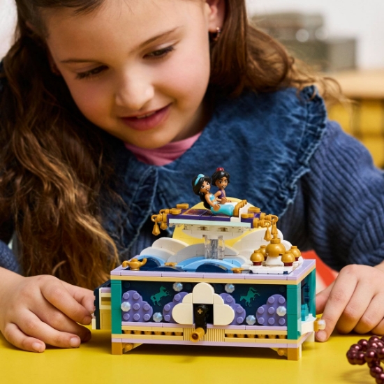 Imagine LEGO DISNEY PRINCESS CUTIA CU BIJUTERII A LUI JASMINE 43295