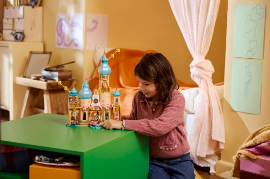 Imagine LEGO DISNEY PRINCESS CASTELUL LUI RAPUNZEL 43297
