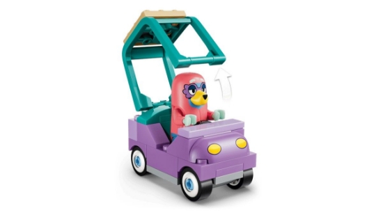 Imagine LEGO BLUEY BINGO SI BLUE SE JOACA DE A BUNICUTELE 11216