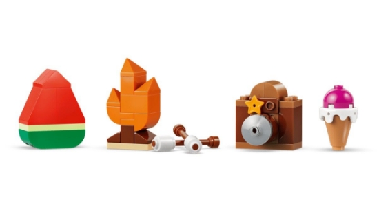 Imagine LEGO BLUEY FAMILIA LUI BLUE DIN CARAMIZI 11217
