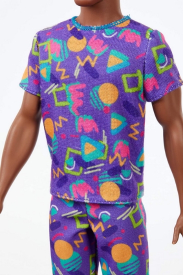 Imagine PAPUSA BAIAT FASHIONISTAS CU TINUTA LEJERA MULTICOLORA