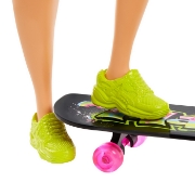 Imagine PAPUSA BARBIE EXTRA STYLE PAR ALBASTRU CARLIONTAT