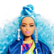 Imagine PAPUSA BARBIE EXTRA STYLE PAR ALBASTRU CARLIONTAT