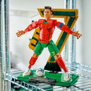 Imagine LEGO EDITIONS CRISTIANO RONALDO LEGENDA A FOTBALULUI 43016