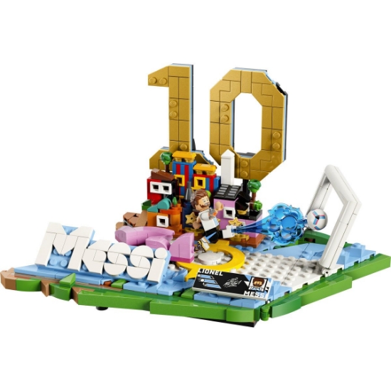 Imagine LEGO EDITIONS LIONEL MESSI MOMENTE IMPORTANTE DIN FOTBAL 43011