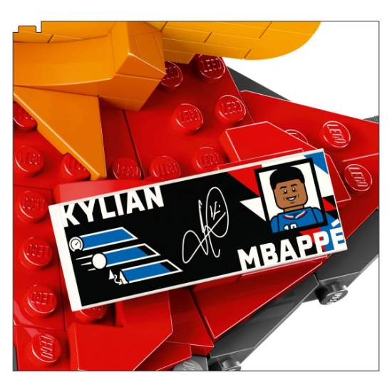 Imagine LEGO EDITIONS KYLIAN MBAPPE MOMENTE IMPORTANTE DIN FOTBAL 43013