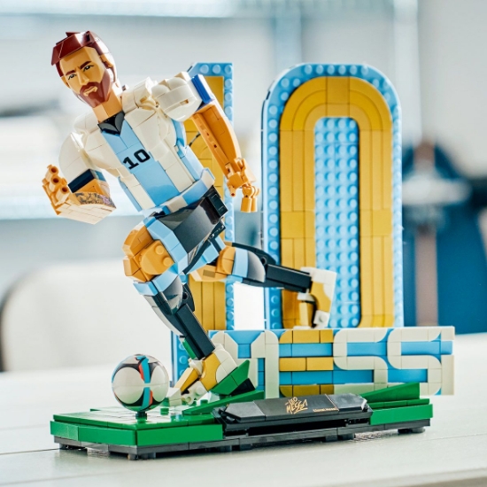 Imagine LEGO EDITIONS LIONEL MESSI LEGENDA A FOTBALULUI 43015