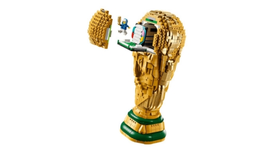 Imagine LEGO EDITIONS TROFEUL OFICIAL AL CUPEI MONDIALE FIFA 43020