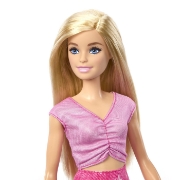 Imagine BARBIE FAMILY AND FRIENDS SET DE CALATORIE