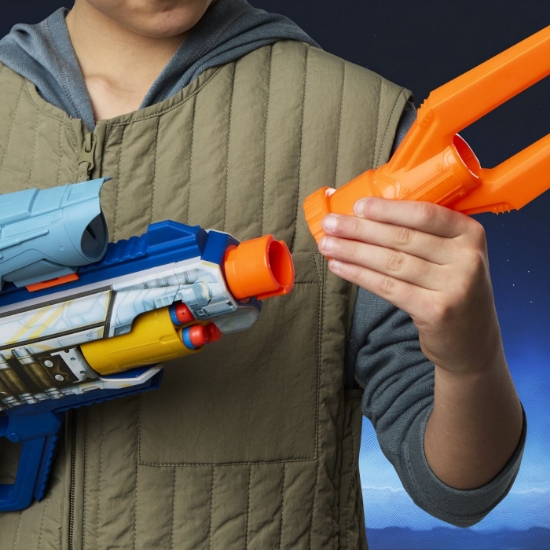 Imagine NERF BLASTER ELITE STAR WARS MANDALORIAN SI GROGU 8IN1