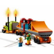 Imagine LEGO CITY CAMION DE CASCADORII 60294