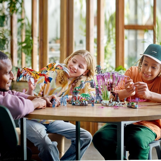 Imagine LEGO AVATAR TORUK MAKTO SI ARBORELE VIETII 75574