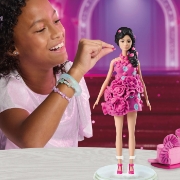 Imagine PLAY DOH BARBIE SET CREATII VESTIMENTARE PIETRE PRETIOASE SI PANGLICI