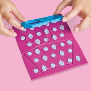 Imagine PLAY DOH BARBIE SET CREATII VESTIMENTARE PIETRE PRETIOASE SI PANGLICI