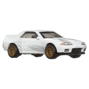 Imagine HOT WHEELS PREMIUM BOULEVARD MASINUTA METALICA NISSAN SKYLINE GT-R SCARA 1:64