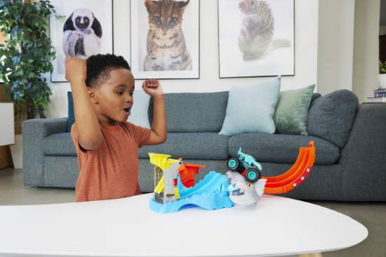 Imagine HOT WHEELS MONSTER TRUCKS PISTA SPIRALA IZBIREA RECHINULUI CU 1 MASINUTA MEGA WREX INCLUSA 