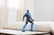 Imagine BATMAN FIGURINA BLUE BEETLE 30CM