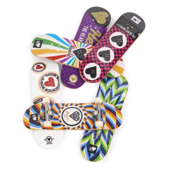 Imagine TECH DECK PACHET 6 PIESE CU ACCESORII FINGERBOARD HEART