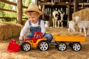 Imagine TRACTOR BAMS 4 CU REMORCA ROSU PORTOCALIU