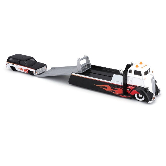 Imagine MAISTO DESIGN ELITE TRANSPORT SET CAMION CU RAMPA COE FLATBED SI MASINUTA CHEVROLET K5 BLAZER 1979 SCARA 1 LA 64
