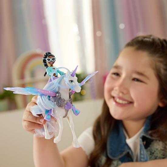 Imagine  UNICORN ACADEMY SET MAGIA ARIPILOR PAPUSA LAYLA SI UNICORNUL GLACIER