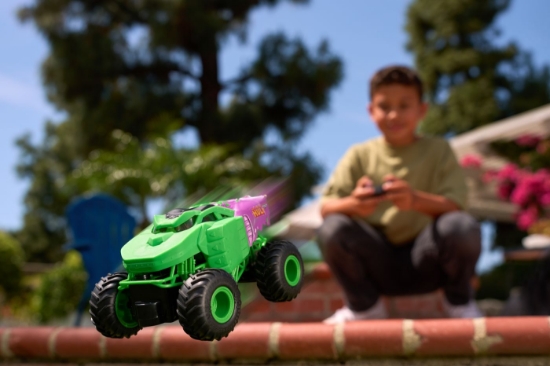 Imagine MONSTER JAM MARVEL CAMION GIGANT RC CU TELECOMANDA INCREDIBILUL HULK 