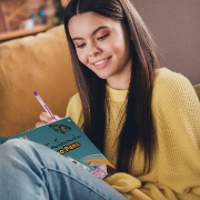 Imagine HAPPI HOBBI JURNAL ARTISTIC CU PIXURI FLUO