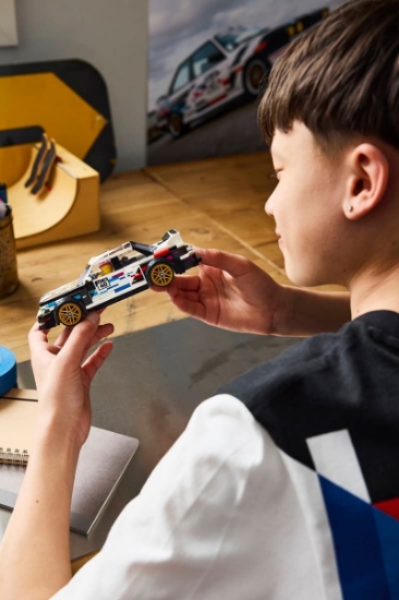 Imagine LEGO SPEED CHAMPIONS BMW M3 E30 77263