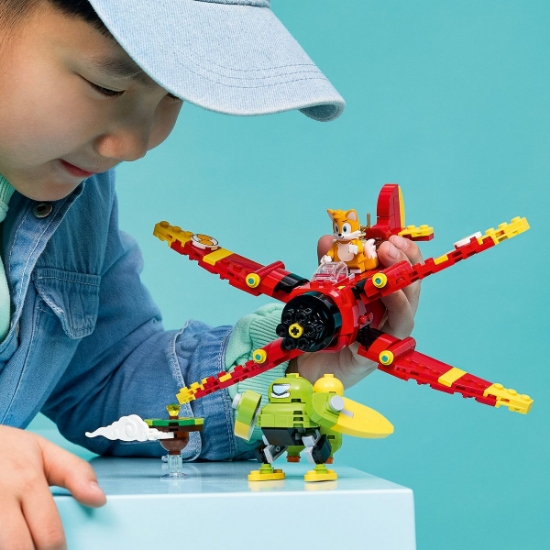 Imagine LEGO SONIC THE HEDGEHOG AVIONUL TORNADO 1 AL LUI TAILS 77119