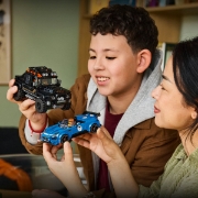 Imagine LEGO SPEED CHAMPIONS JAGUAR PROJECT 7 SI LAND ROVER DEFENDER 77264