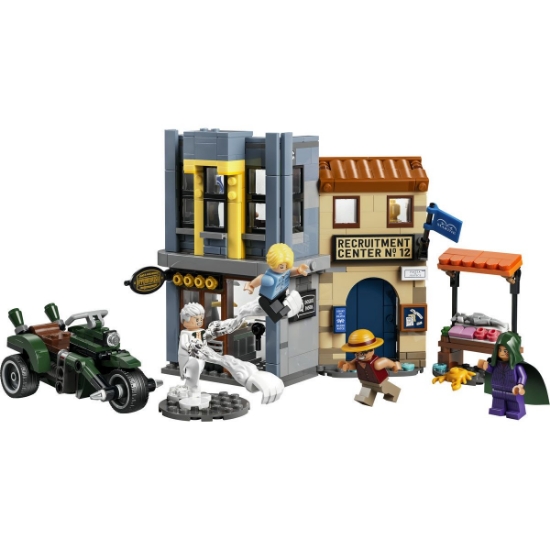 Imagine LEGO ONE PIECE INFRUNTARE CU CAPITANUL SMOKER 75642