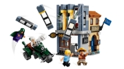 Imagine LEGO ONE PIECE INFRUNTARE CU CAPITANUL SMOKER 75642