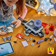 Imagine LEGO EDITIONS COLECTIA SECRETA A OLIVIEI RODRIGO 43030