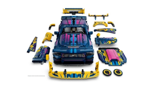Imagine LEGO TECHNIC MASINA PERSONALIZATA FORD MUSTANG GT 42236