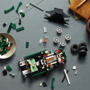 Imagine LEGO ICONS JAGUAR E TYPE 11381