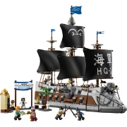 Imagine LEGO ONE PIECE CORABIA DE LUPTA A LUI GARP 75646