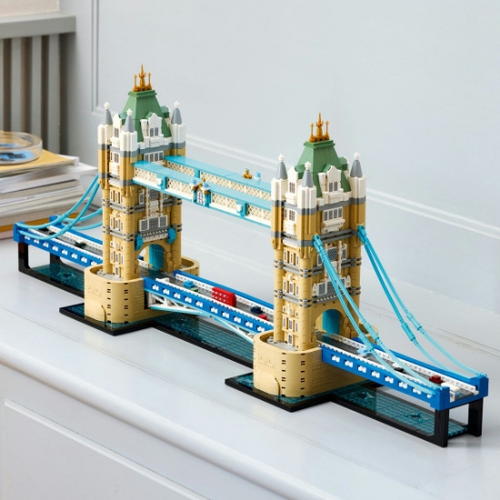 Imagine LEGO ARCHITECTURE PODUL TURNULUI 21067