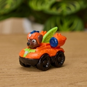 Imagine PATRULA CATELUSILOR FILMUL CU DINOZAURI PUP SQUAD RACERS VEHICUL CU FIGURINA ZUMA 6.5CM