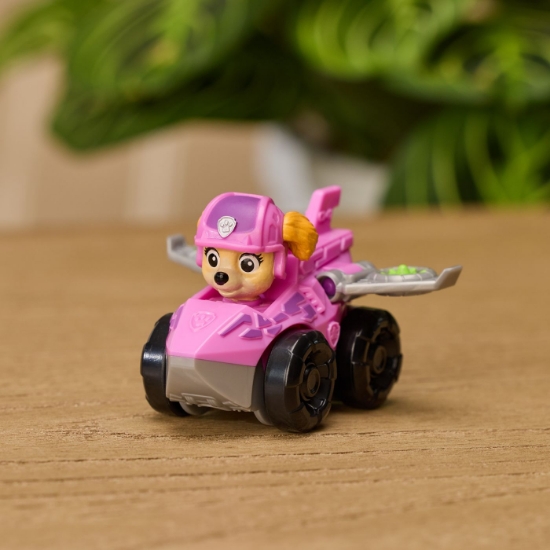Imagine PATRULA CATELUSILOR FILMUL CU DINOZAURI PUP SQUAD RACERS VEHICUL CU FIGURINA SKYE 6.5CM