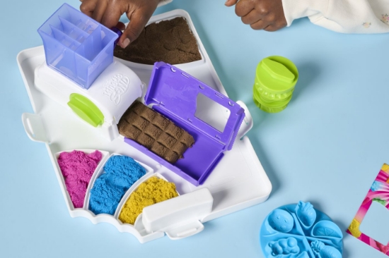 Imagine Kinetic Sand set stație de dulciuri ciocolateria