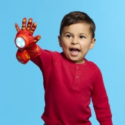 Imagine MARVEL IRON MAN SI PRIETENII SAI UIMITORI MANUSA REPULSOR CU SUNETE SI LUMINI