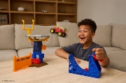 Imagine MONSTER JAM SMASH AND BASH SET DE JOACA CRASH COURSE 