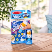 Imagine Melissa & Doug sticker wow set de joacă autocolante și ștampilă astronaut