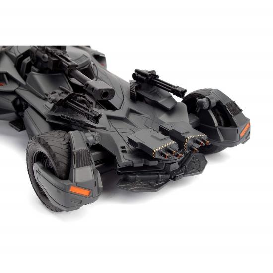 Imagine BATMAN JUSTICE LEAGUE BATMOBILE