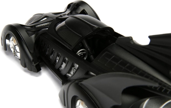 Imagine JADA DC SET BATMAN FOREVER FIGURINA BATMAN SI MASINUTA METALICA BATMOBILE SCARA 1 LA 24