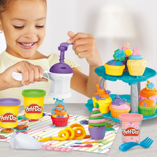 Imagine PLAY DOH SET TURN DE BRIOSE 